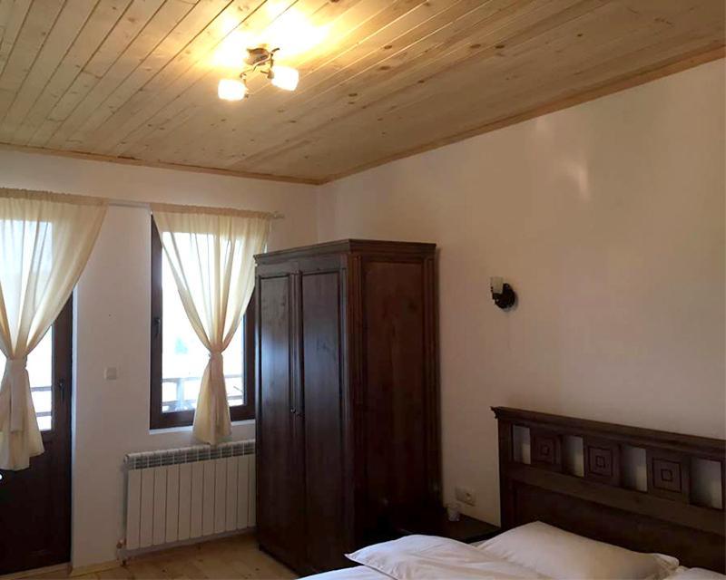 Калпаците - Kalpacite Guest Houses Skrebatno Екстер'єр фото