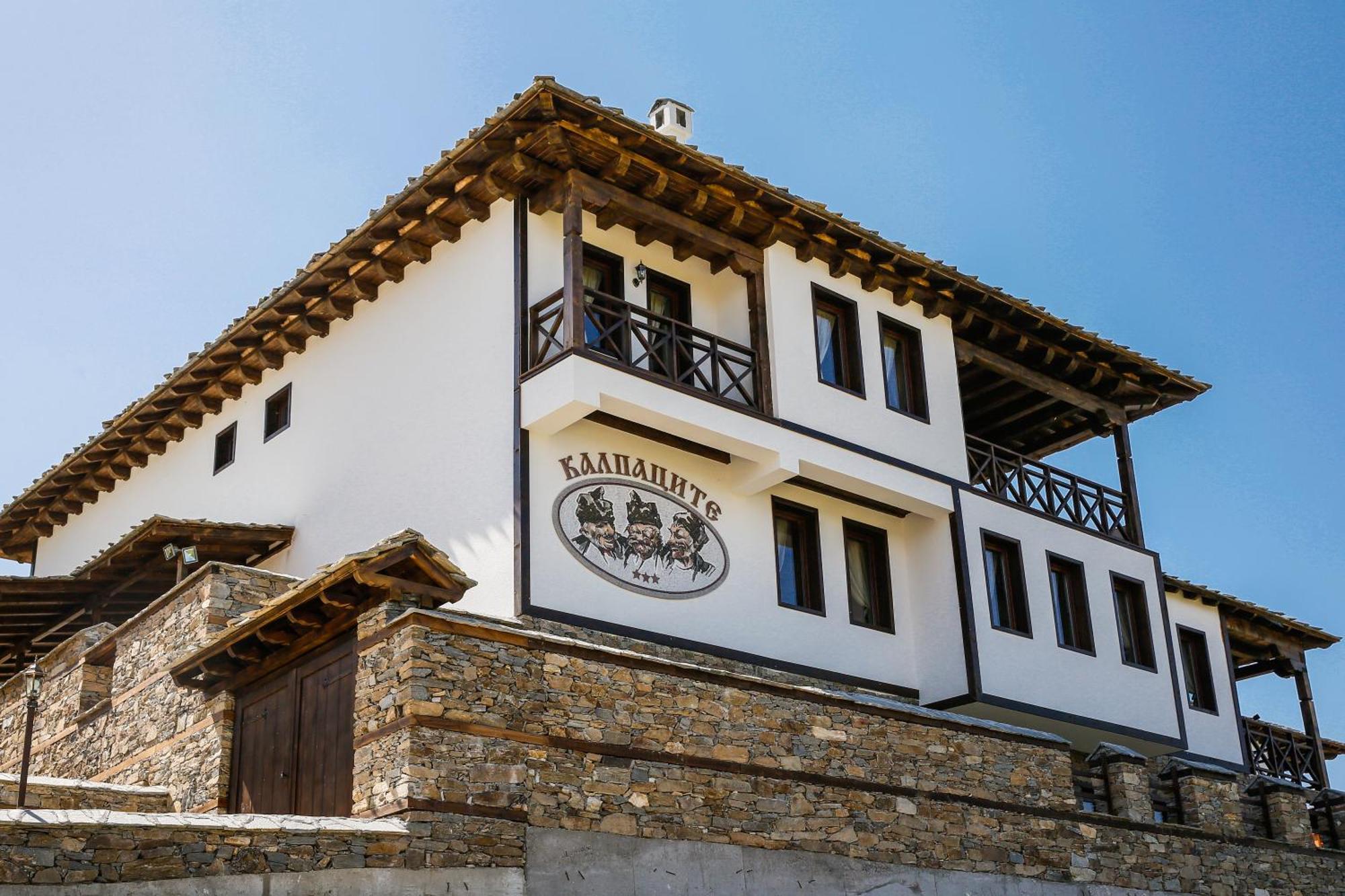 Калпаците - Kalpacite Guest Houses Skrebatno Екстер'єр фото