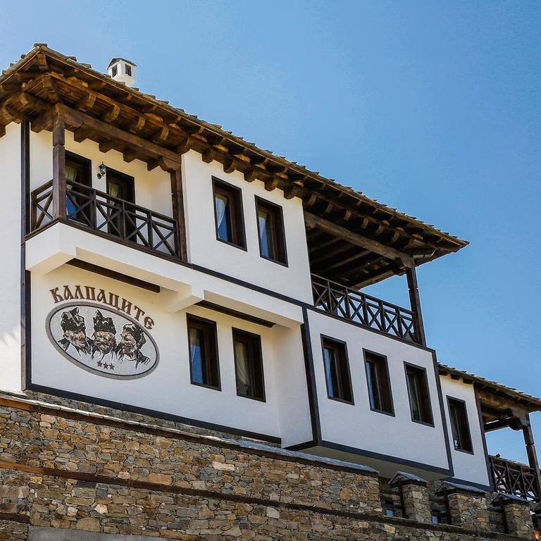 Калпаците - Kalpacite Guest Houses Skrebatno Екстер'єр фото